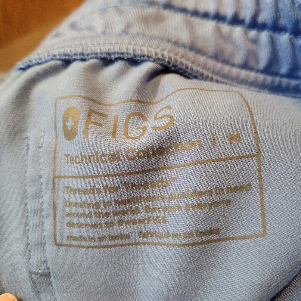 FIGS Technical Collection ceil blue Zamora jogger scrub pants - M.     S81 - Picture 10 of 10